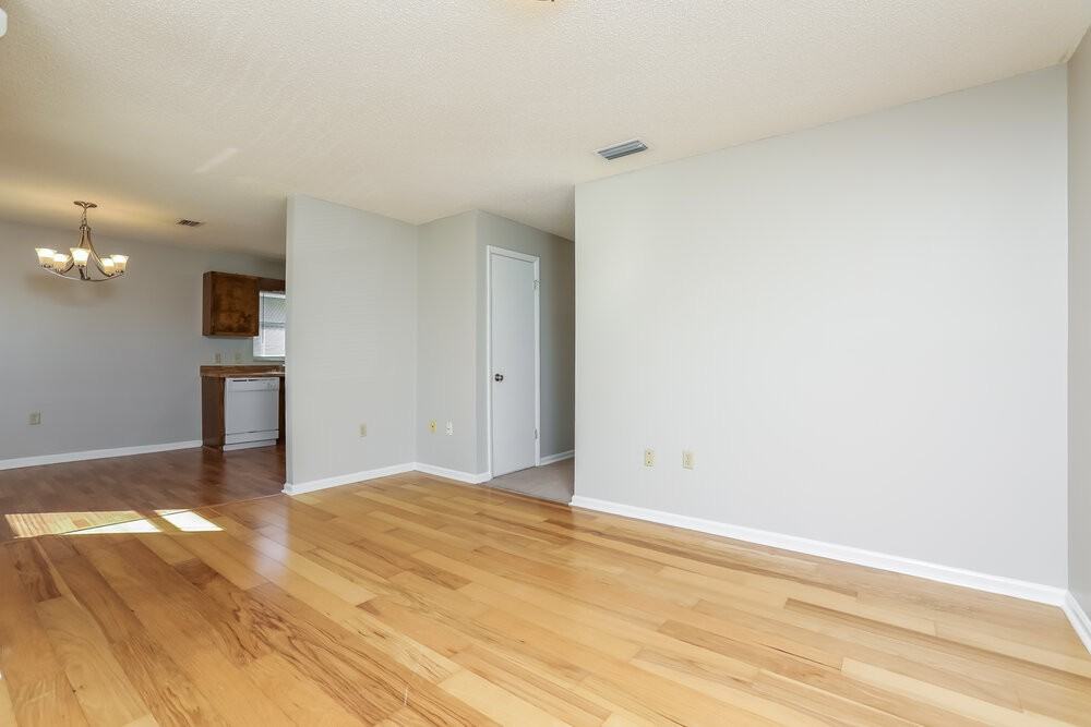 1608 Gattis Dr - Photo 3 of 16