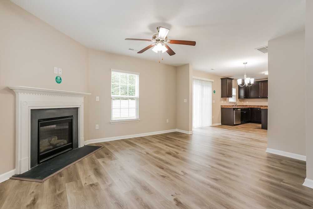 8012 Spiderlily Ct - Photo 7 of 17