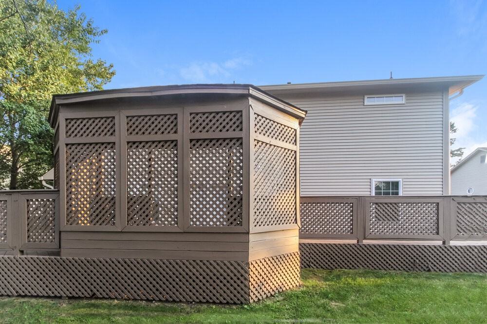 4628 Welton St - Photo 7 of 15