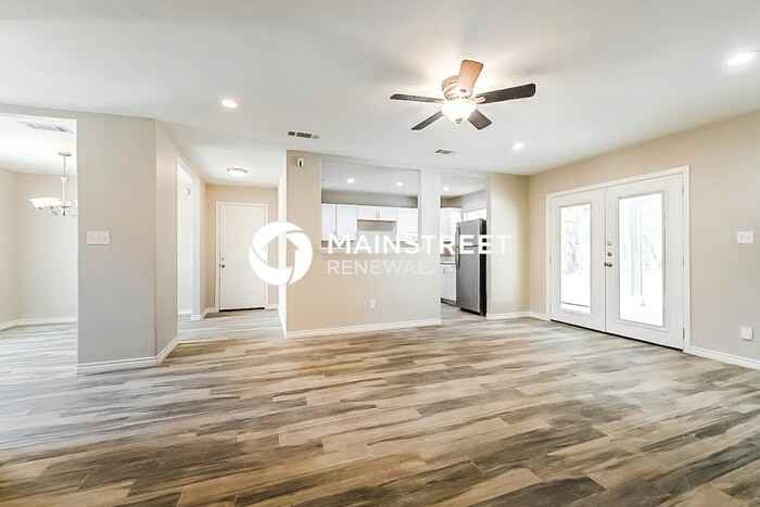 3623 Softcloud Dr - Photo 5 of 16
