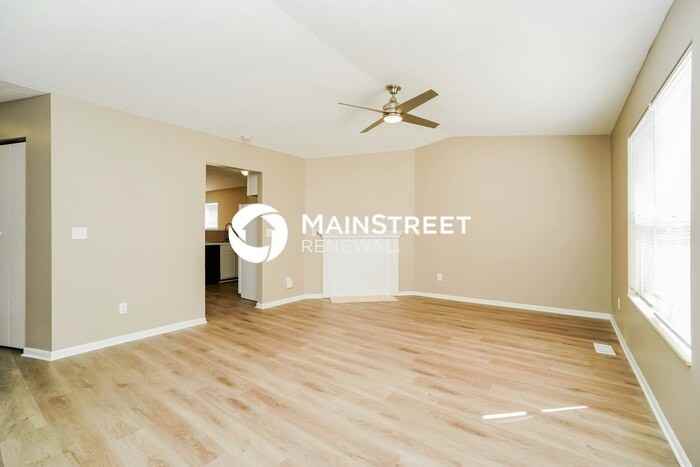 1600 Tall Meadows Dr - Photo 5 of 17