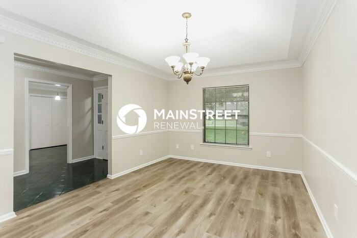 533 Majestic Wood Dr - Photo 6 of 16