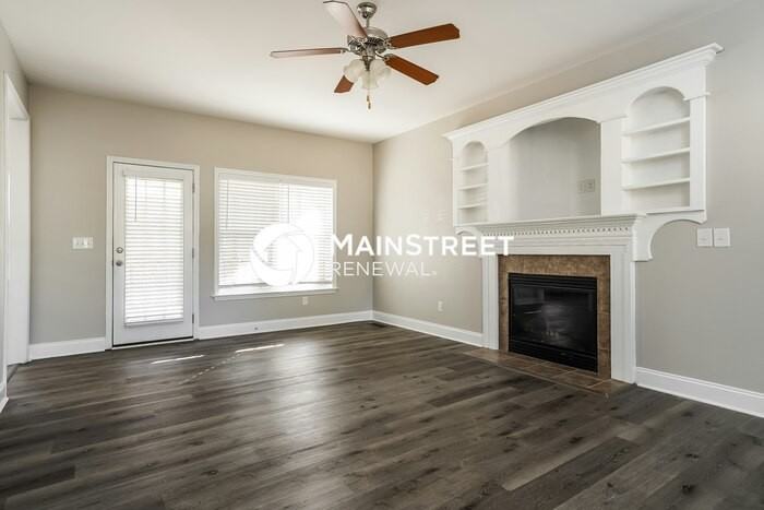 515 Barrette Ln - Photo 3 of 17