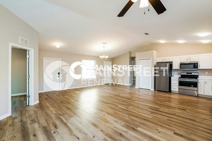 3800 34th St Sw - Photo 4 of 16