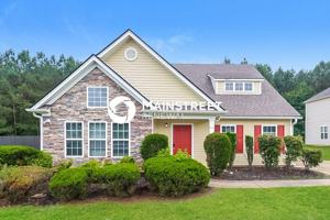 featured image of 8227 Milam Loop