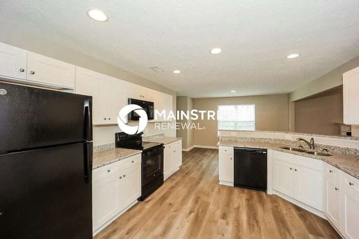 8227 Milam Loop - Photo 6 of 17