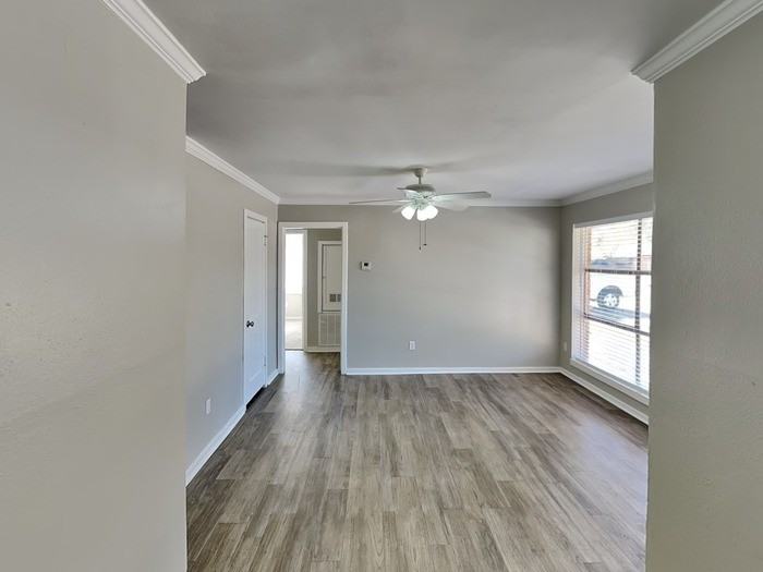 2123 Raspberry Ln - Photo 6 of 24