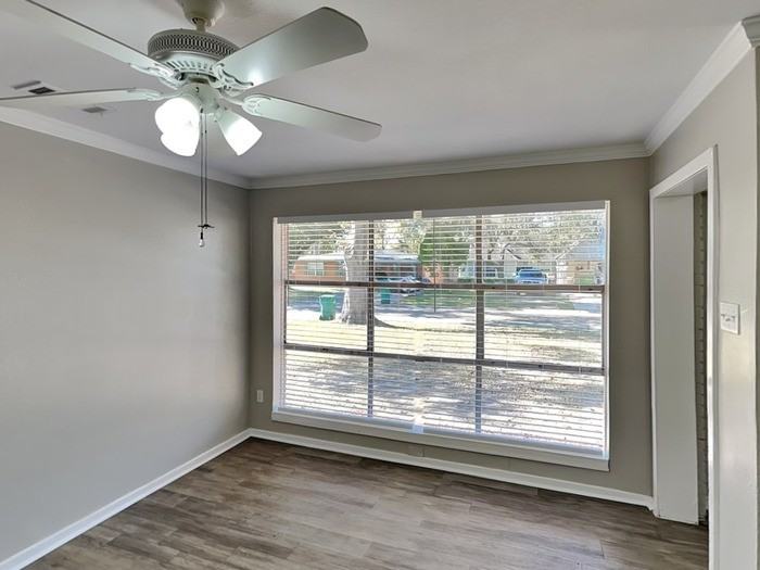 2123 Raspberry Ln - Photo 7 of 24