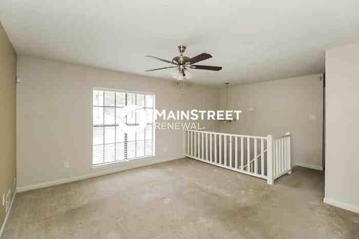 7025 Winkfield Pl - Photo 5 of 16