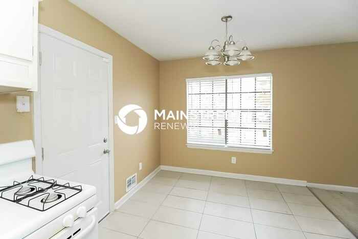 7025 Winkfield Pl - Photo 6 of 16