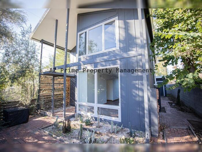 7110 N 7th Ave - Photo 2 of 25