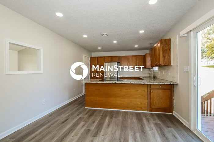 205 Bell Dr - Photo 6 of 16