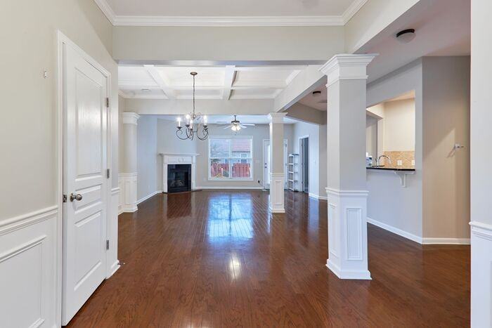 3351 Archgate Ct - Photo 4 of 36