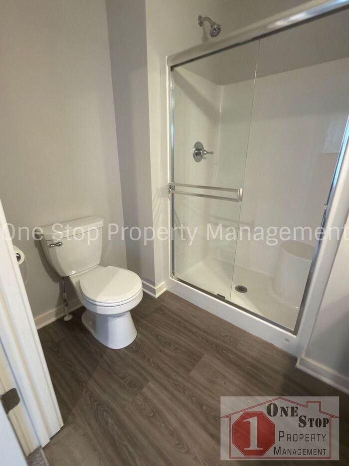 330 N 6th Ter - Photo 7 of 20