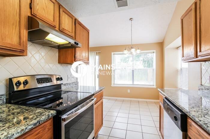 16146 Coyridge Ln - Photo 6 of 16