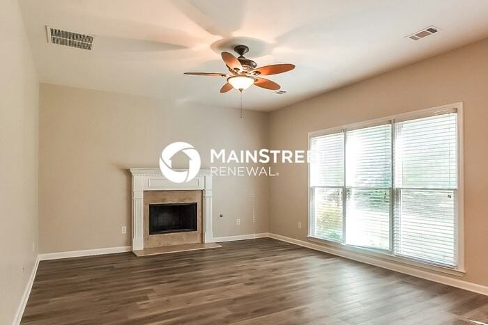 417 Moonlit Trl - Photo 3 of 17