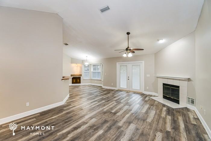 305 Tara Glenn Ln - Photo 4 of 11