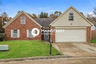 7816 Lake Cross Dr E - Photo 1 of 1