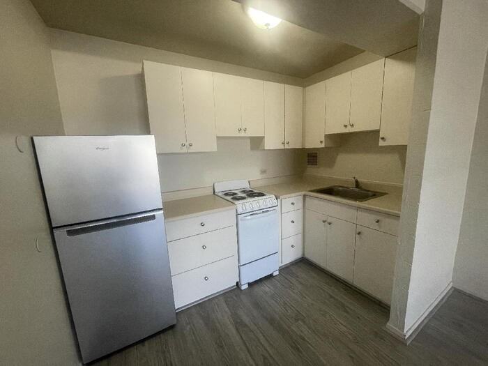 1415 Victoria St #410 - Photo 3 of 5