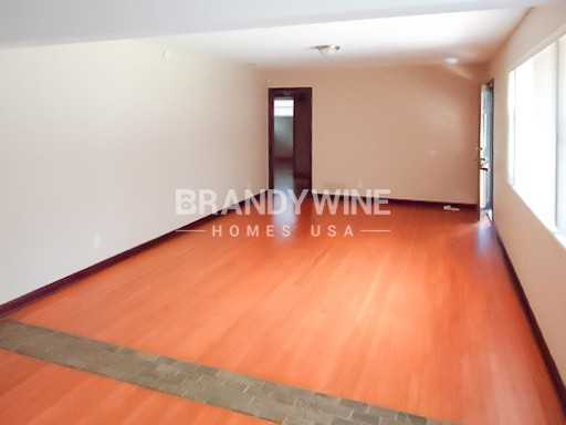 2454 Buttonwood Dr - Photo 4 of 11