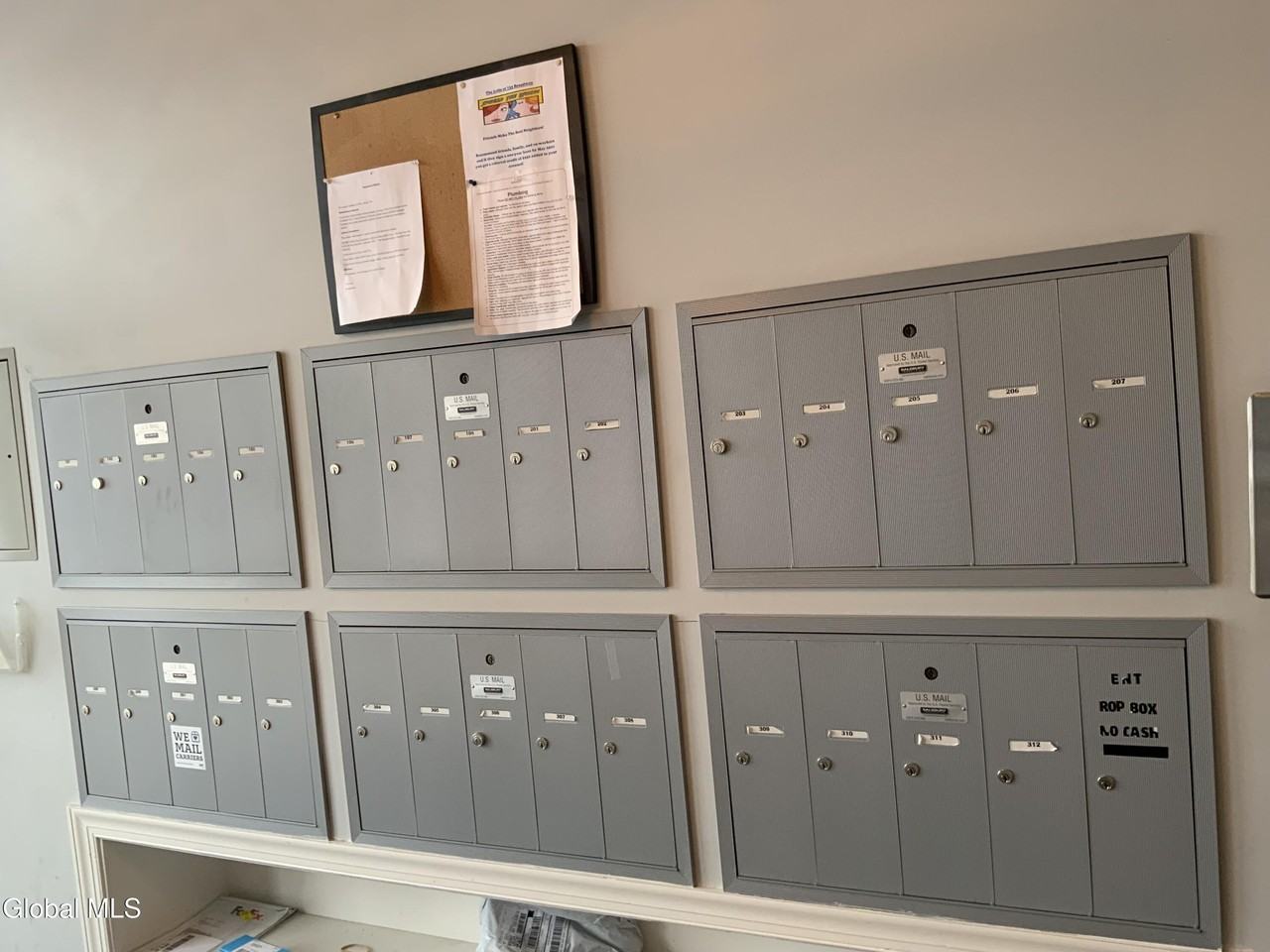 733 Broadway Apt 209 #209 - Photo 3 of 22