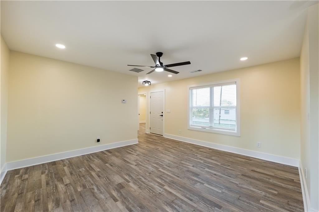 42 Arnold Rd Nw - Photo 7 of 34