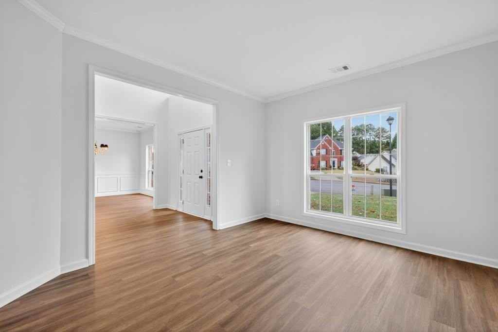 2467 Bittersweet Cir - Photo 6 of 50