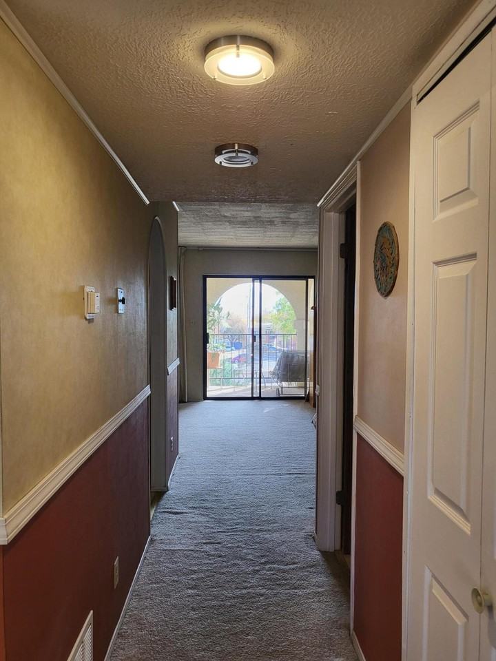 801 Country Club Dr Se Apt 2c #2C - Photo 3 of 16