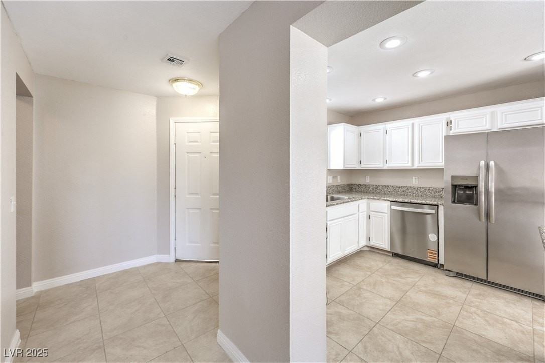 1453 Rothwell Ct #1 - Photo 5 of 37