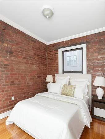 E 13th St #2D - Photo 4 of 7