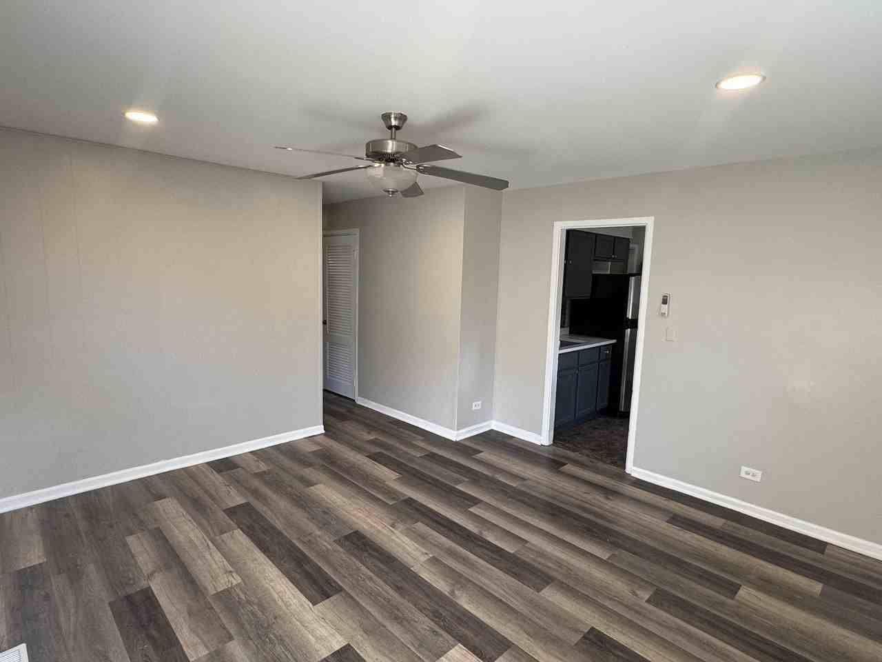 14715 Ellis Ave - Photo 2 of 10