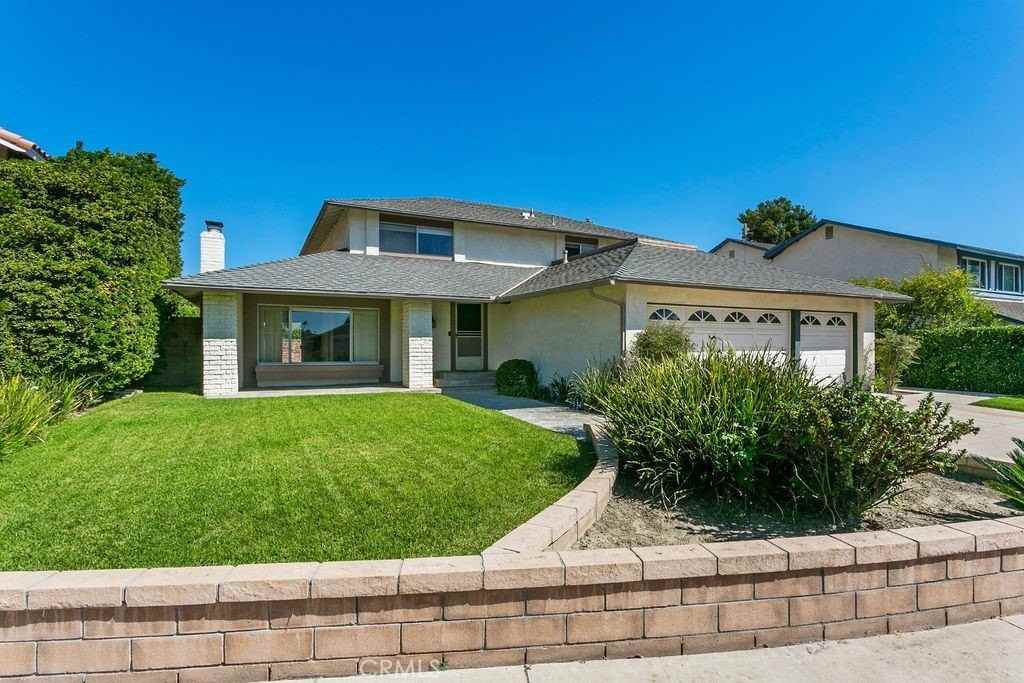 24722 Pallas Way - Photo 2 of 33