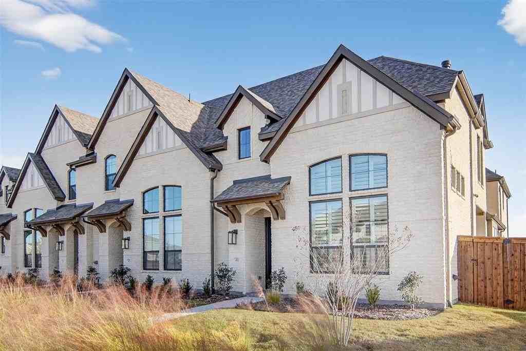 14521 Walsh Ave - Photo 2 of 35