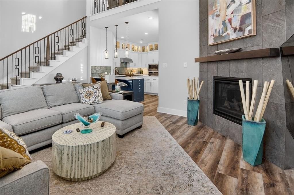 14521 Walsh Ave - Photo 6 of 35