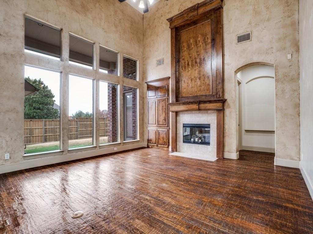 12181 Flynt Dr - Photo 4 of 19