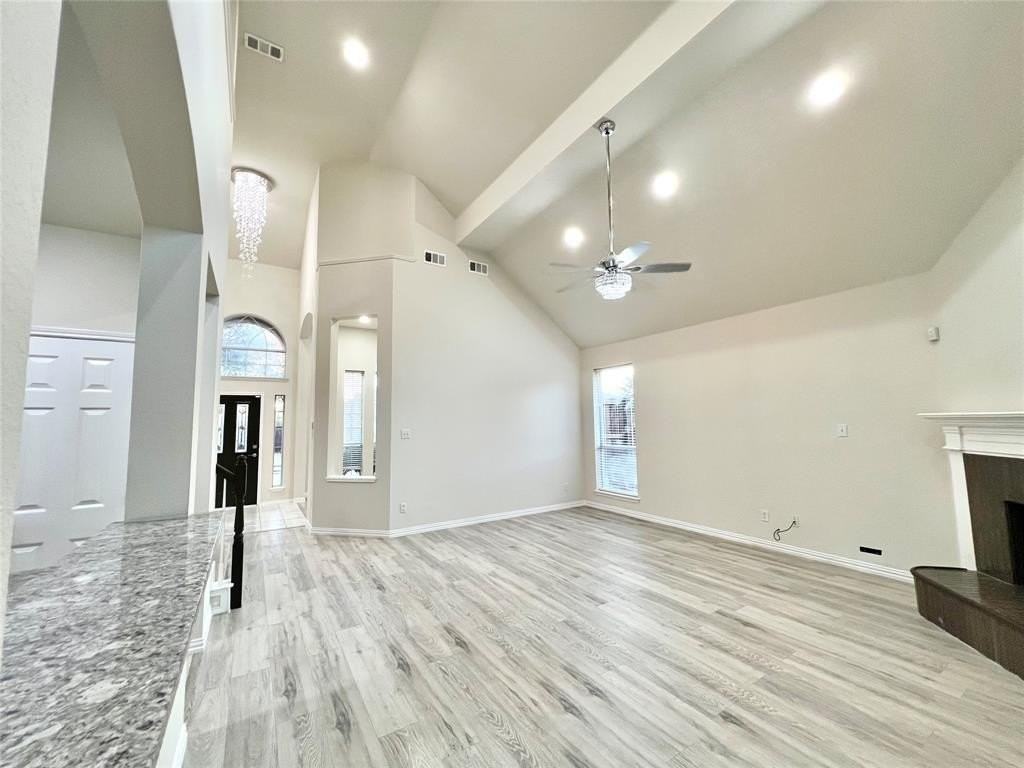 3301 Bluegrass Dr - Photo 6 of 37