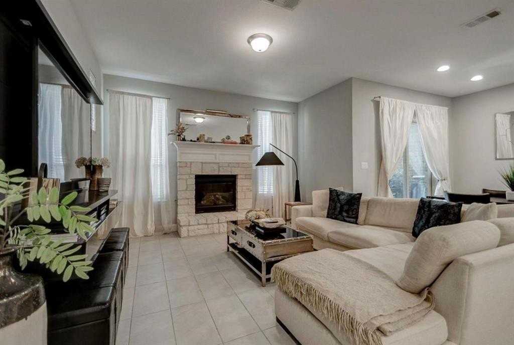 17756 Sage Ln - Photo 4 of 17