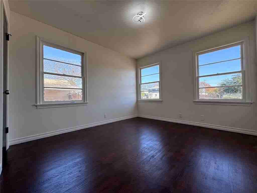 2845 Ruidosa Ave - Photo 5 of 14