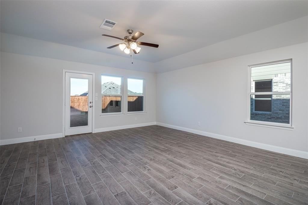 729 Rusty Spurs Pl - Photo 7 of 19