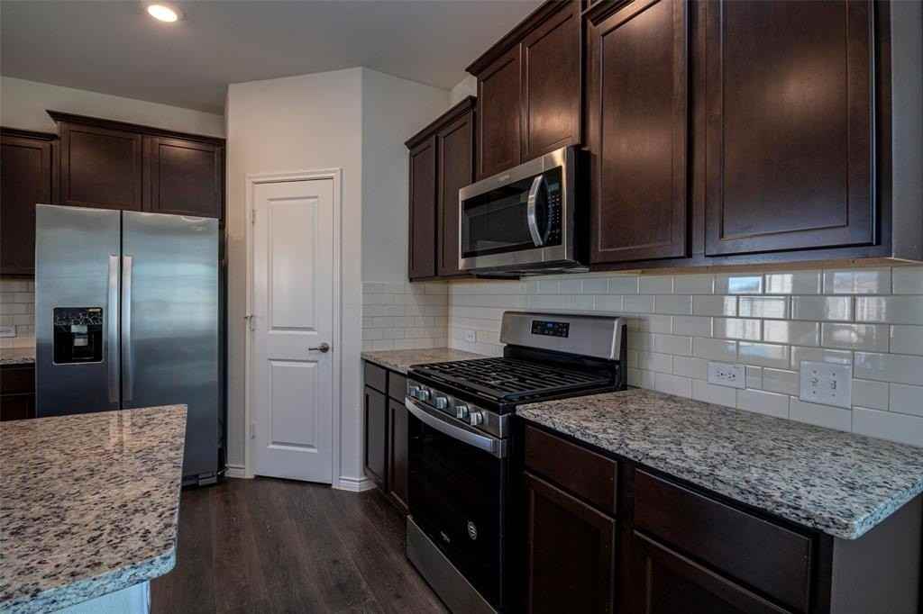 7500 Continental Dr - Photo 5 of 25