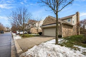 featured image of 4154 Strathmore Ln