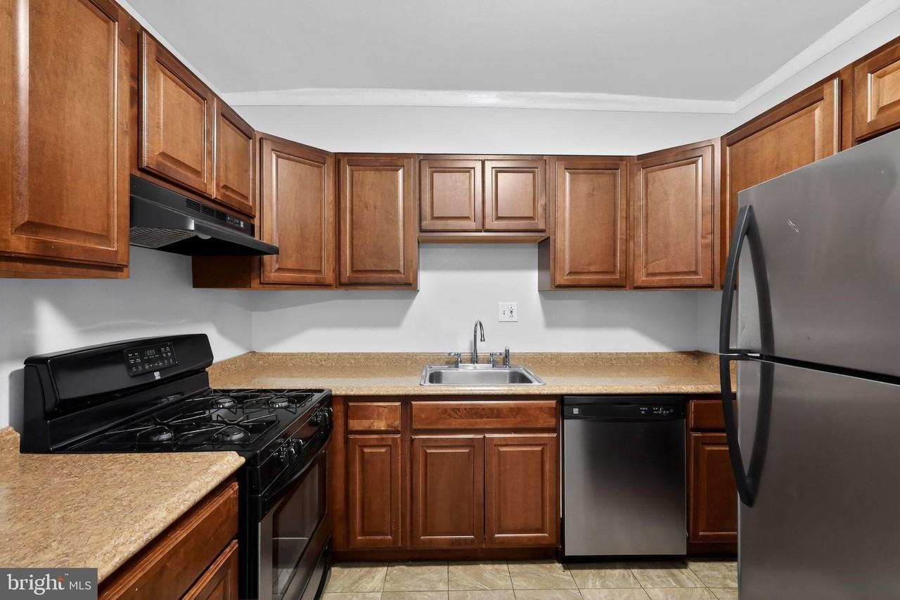 3807 Swann Rd Apt 304 #304 - Photo 7 of 15