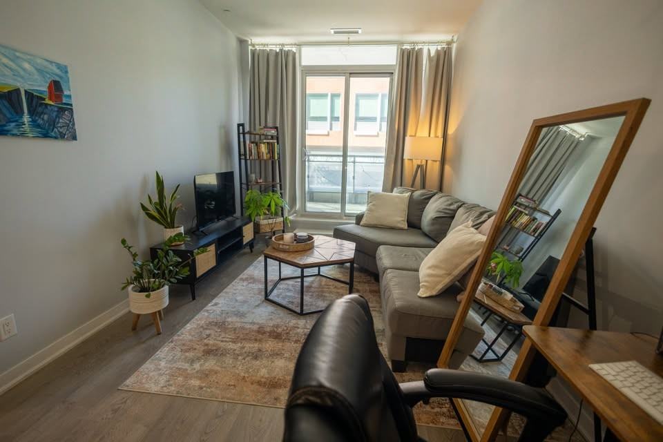 85 Duke Street West #110 - Photo 2 of 11