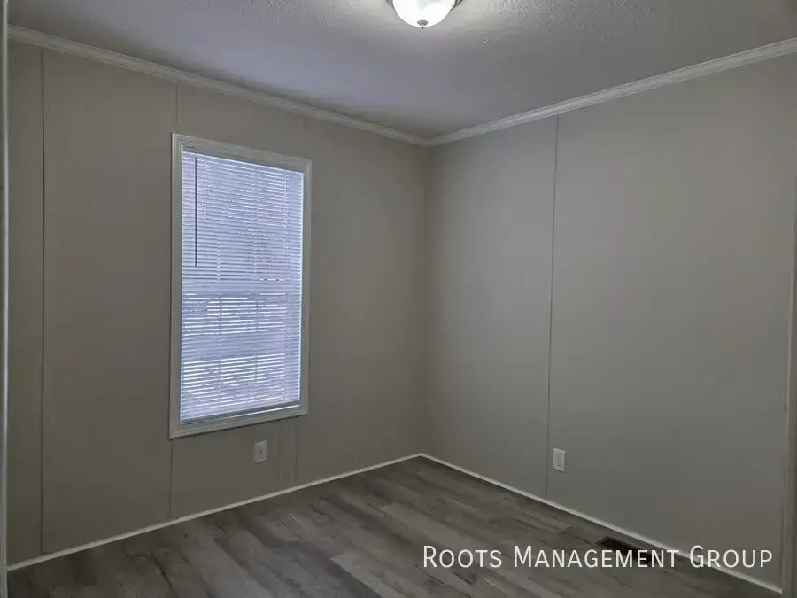 53 Carriage Lane Est #53 - Photo 3 of 10