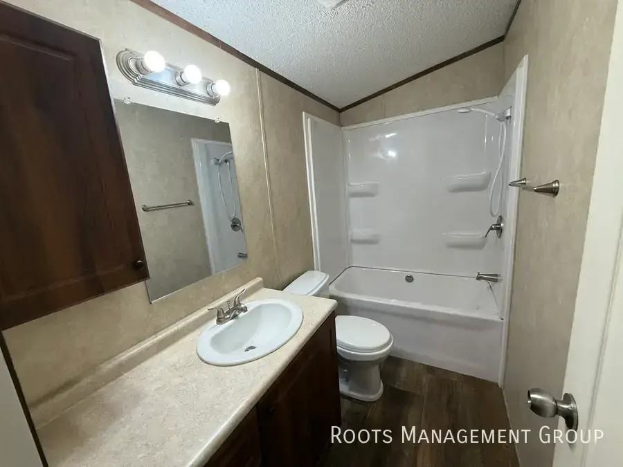 1622 S Lowry St #7 - Photo 7 of 16