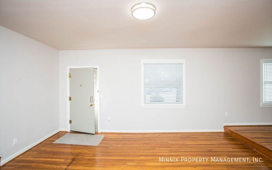 3212 36th St - Photo 7 of 40