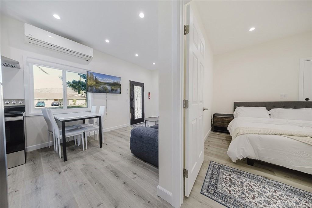 12809 Woodley Ave #12809 - Photo 4 of 23