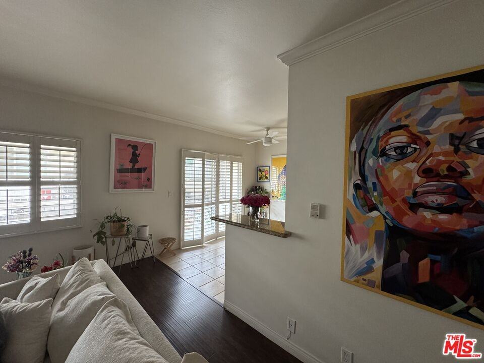 563 E Hazel St #563-6 - Photo 7 of 11