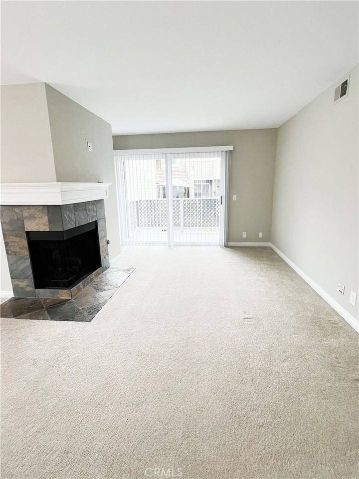 20 Coventry Ln #20-267 - Photo 6 of 18