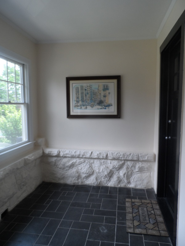 8 E Bayview Ave - Photo 3 of 24